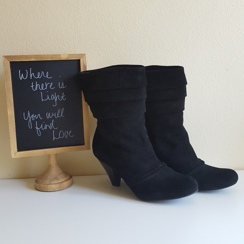 Jessica Simpson Cora Black Suede Boots